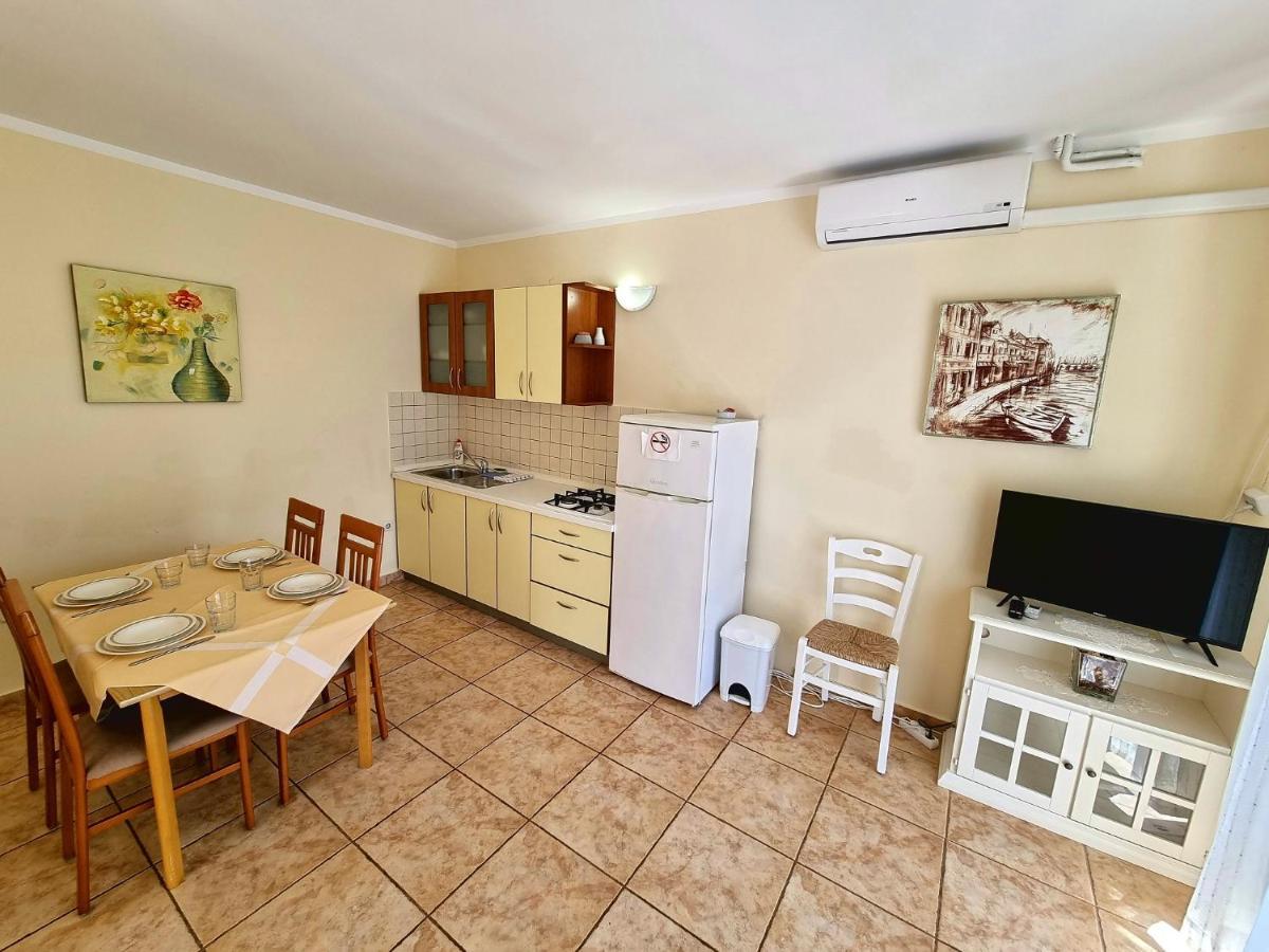 Apartments Ostrea - Ana Novalja Εξωτερικό φωτογραφία
